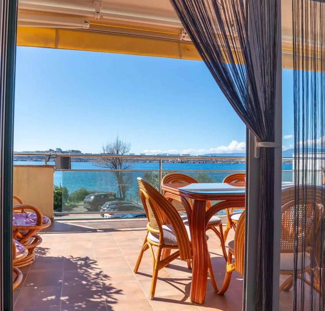 Villa Orka Омишаль Апартаменты